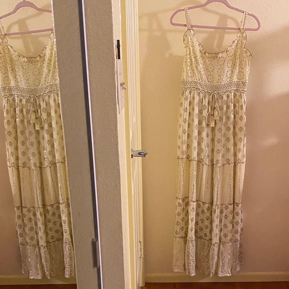 NWOT Ananta Chic Cream Maxi Dress with Delicate Gold Patterns, Size L/XL